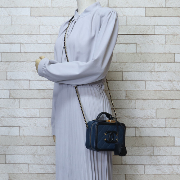 Chanel Caviar CC Chain Vanity Filigree Navy Shoulder Bag Small - Picture 1 of 7